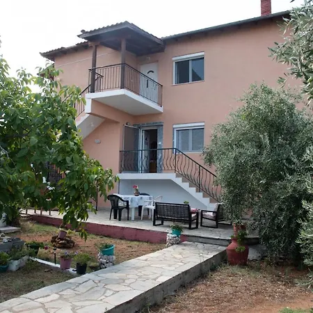 Ktima Aphroditi * Skala Kallirakhis